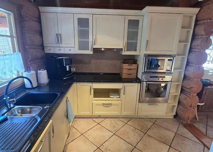 Dom Z Bali * Шклярска-Поремба